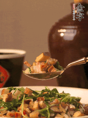 出鍋前嘗味，味淡加點鹽。